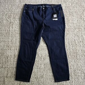 Tahari Kelly Mid-rise Skinny Jeans